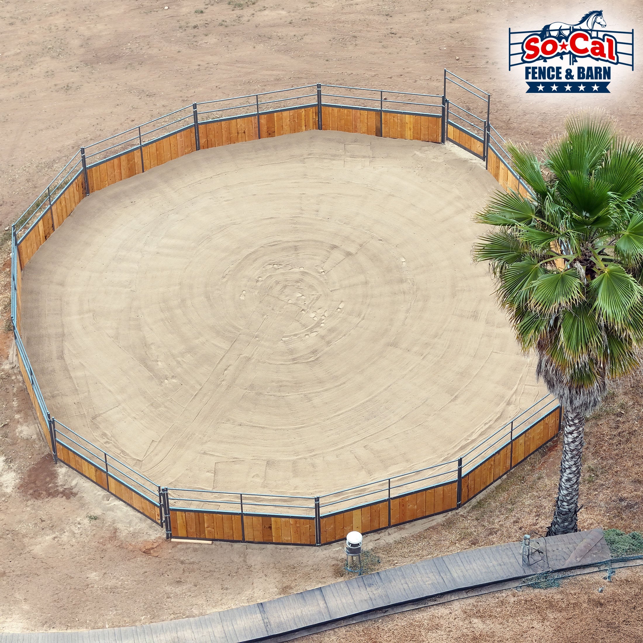 Signature Series Wooden Round Pen With 10ft Swing Gate - Wood Not Included